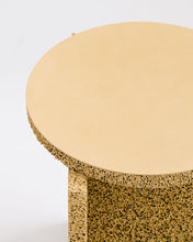 Load image into Gallery viewer, Sponge Table
