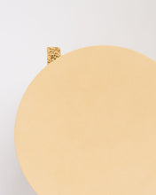 Load image into Gallery viewer, Sponge Table